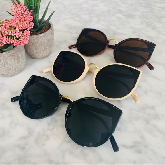 Accessories - Kitty Kat Sunglasses